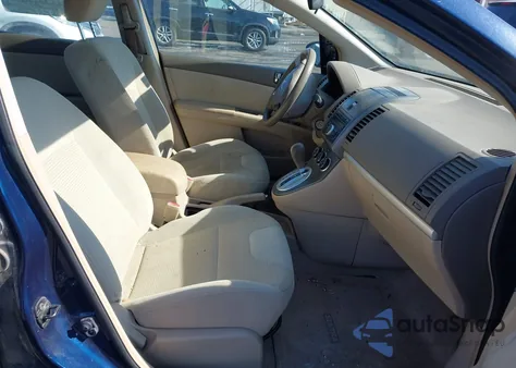 2010 Nissan Sentra 2.0S from USA, damaged, VIN 3N1AB6AP7AL656135